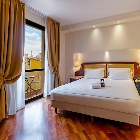 B&B Hotel Firenze Pitti Palace Al Ponte Vecchio Bagian luar foto