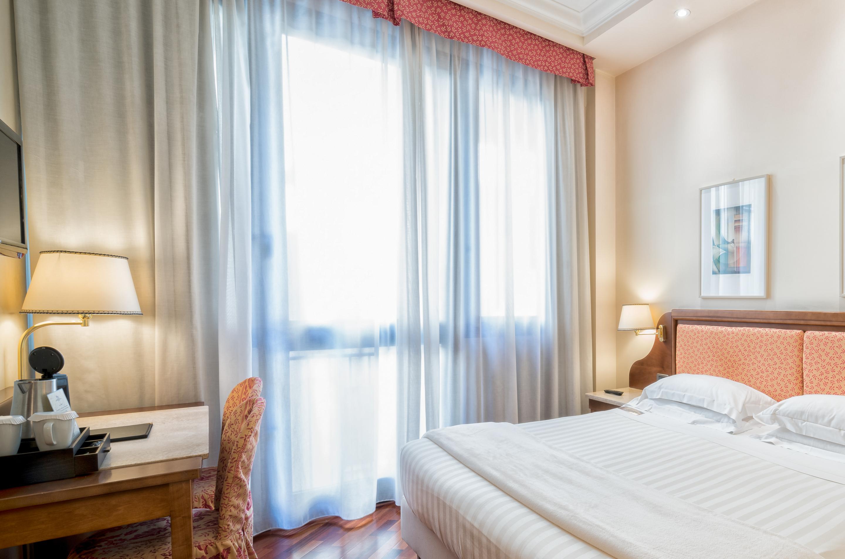 B&B Hotel Firenze Pitti Palace Al Ponte Vecchio Bagian luar foto