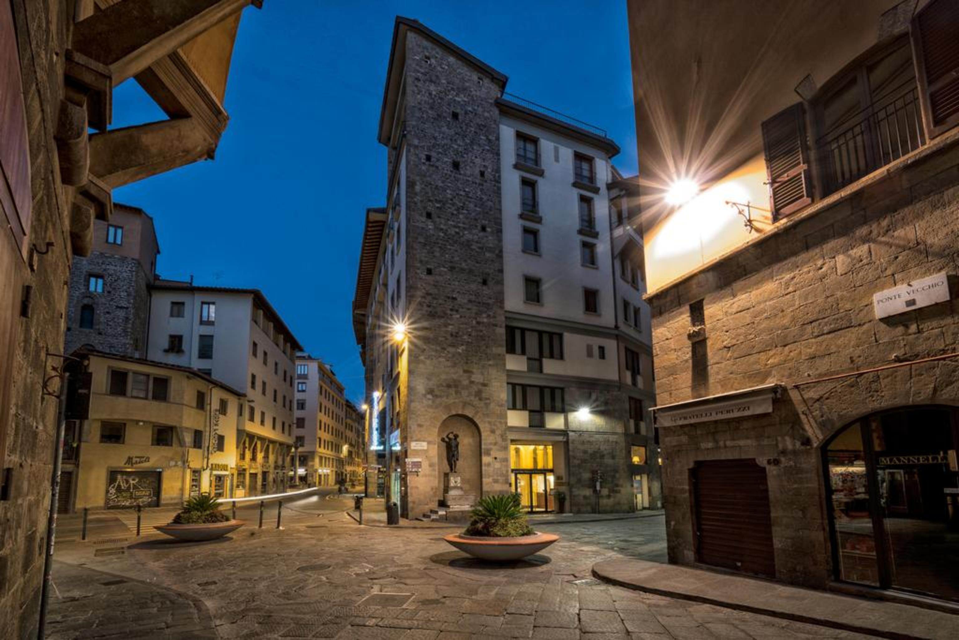 B&B Hotel Firenze Pitti Palace Al Ponte Vecchio Bagian luar foto