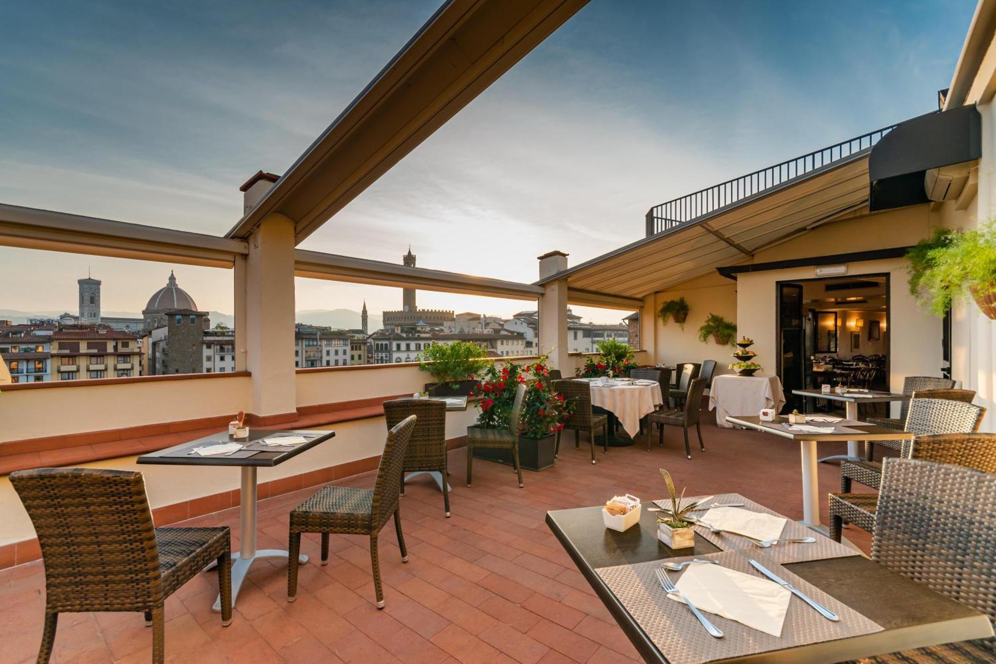B&B Hotel Firenze Pitti Palace Al Ponte Vecchio Bagian luar foto