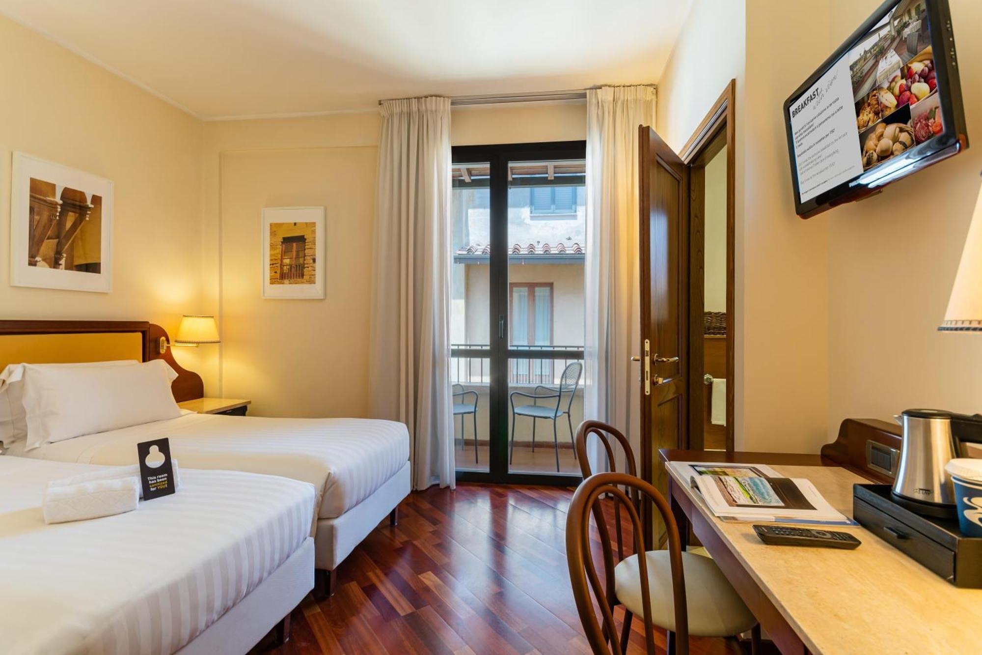 B&B Hotel Firenze Pitti Palace Al Ponte Vecchio Bagian luar foto