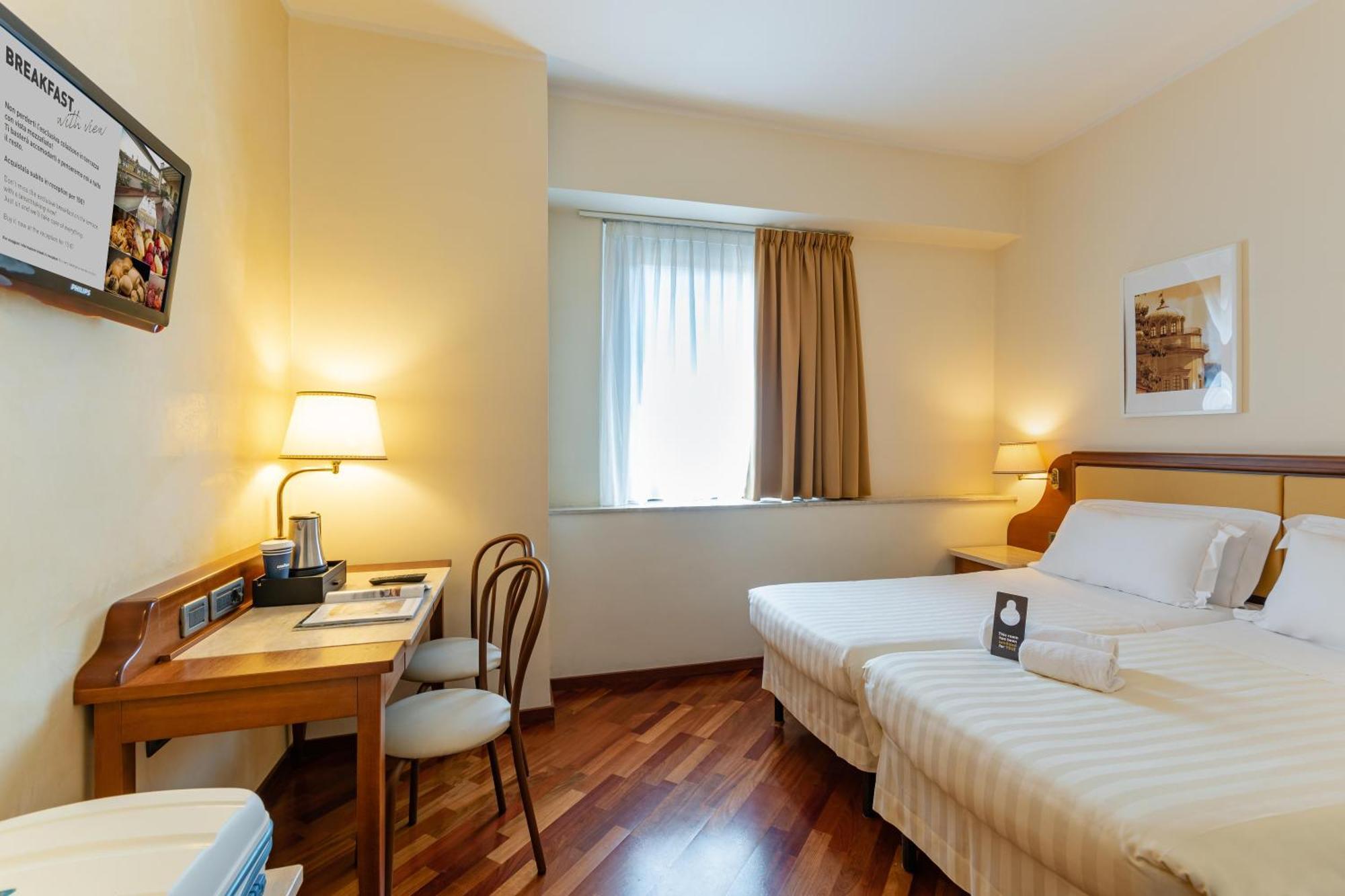 B&B Hotel Firenze Pitti Palace Al Ponte Vecchio Bagian luar foto