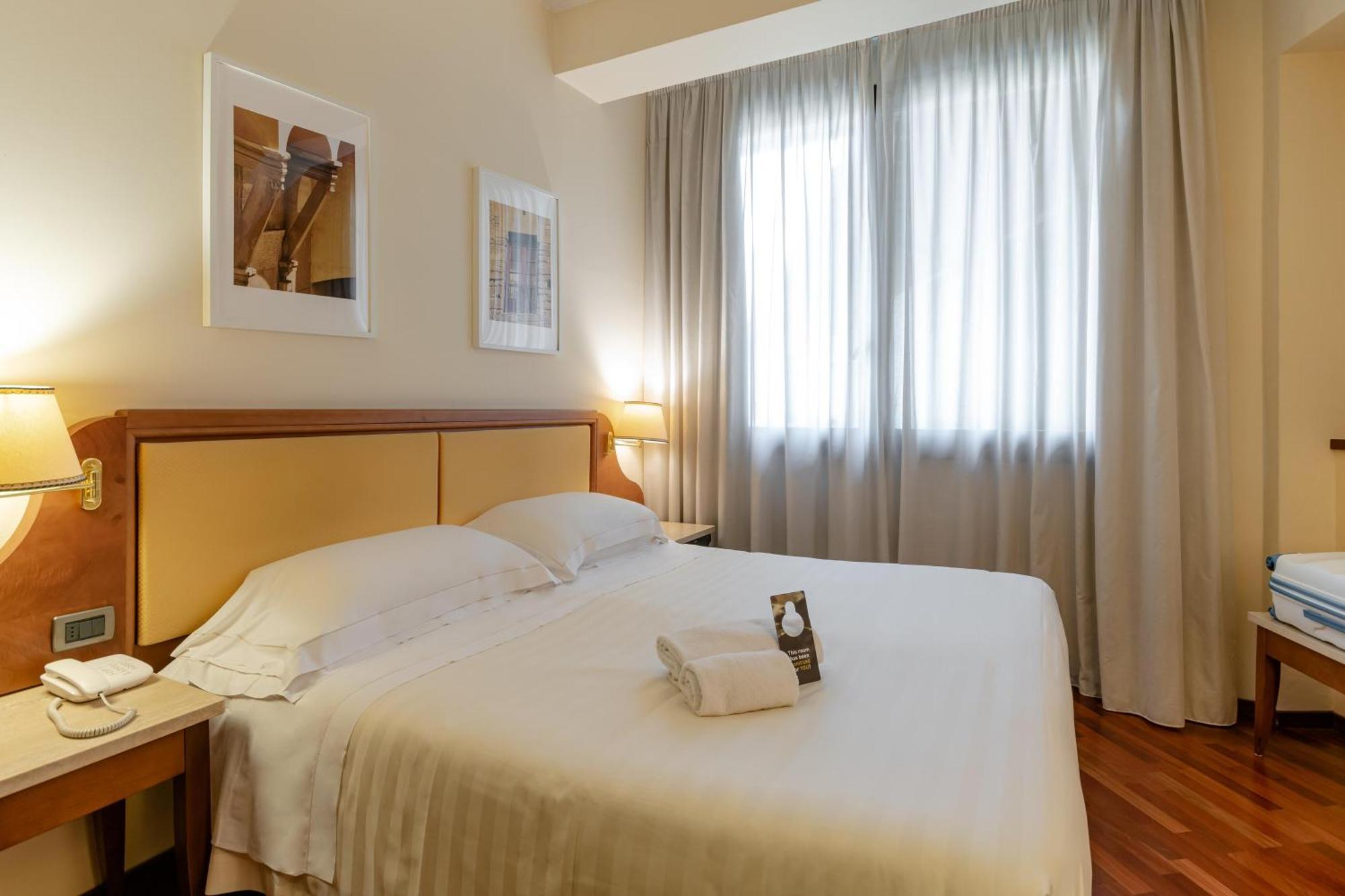 B&B Hotel Firenze Pitti Palace Al Ponte Vecchio Bagian luar foto